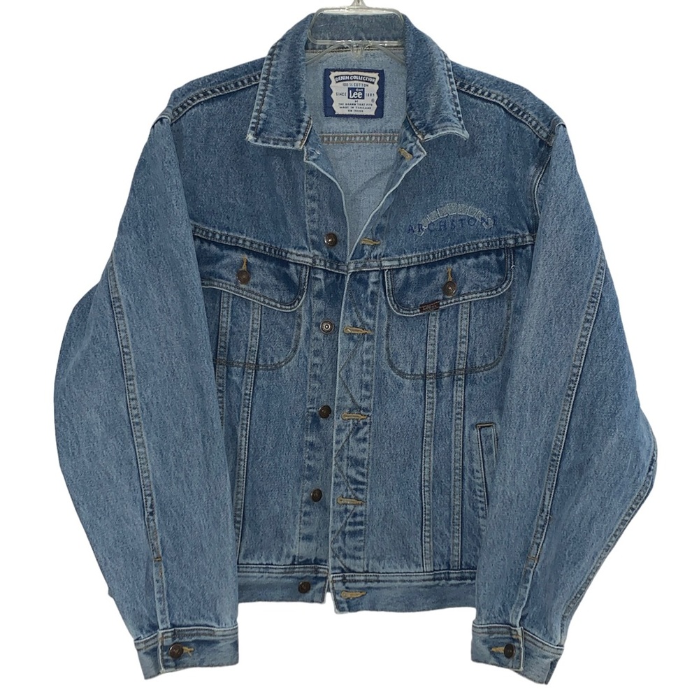 Lee Men’s Trucker Jacket Size M Blue Denim Collection Vintage Authentic